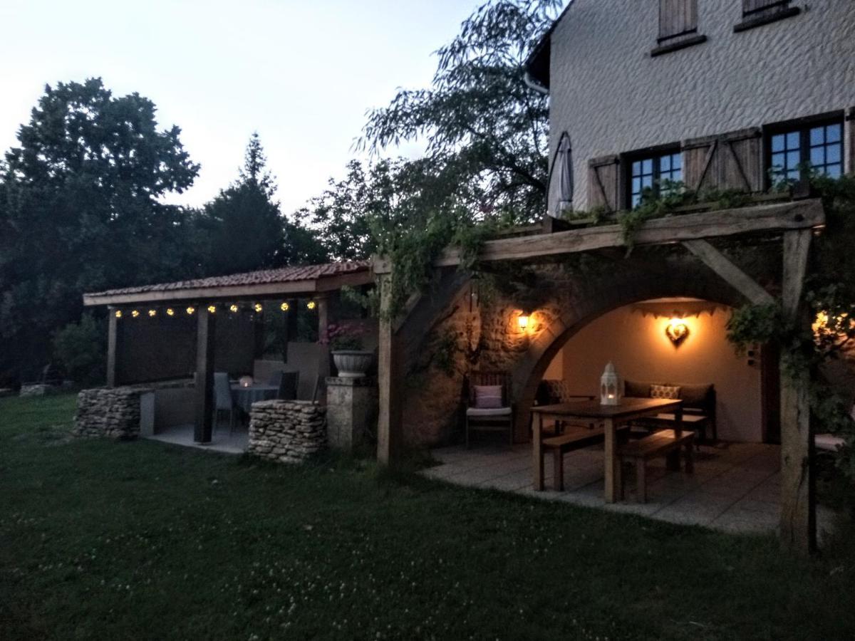 Au Soleil Couchant Saint-Julien-de-Lampon Exterior foto